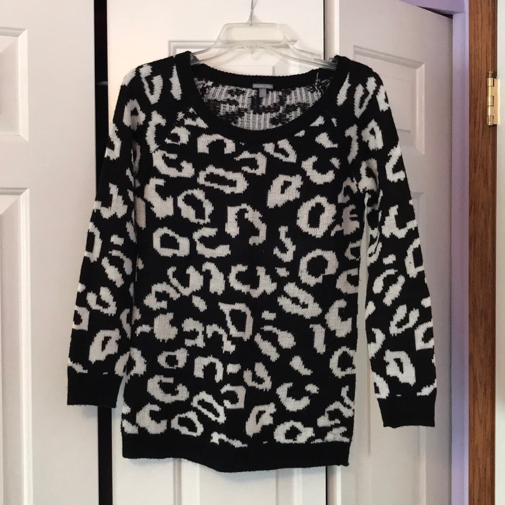 Leopard print sweater